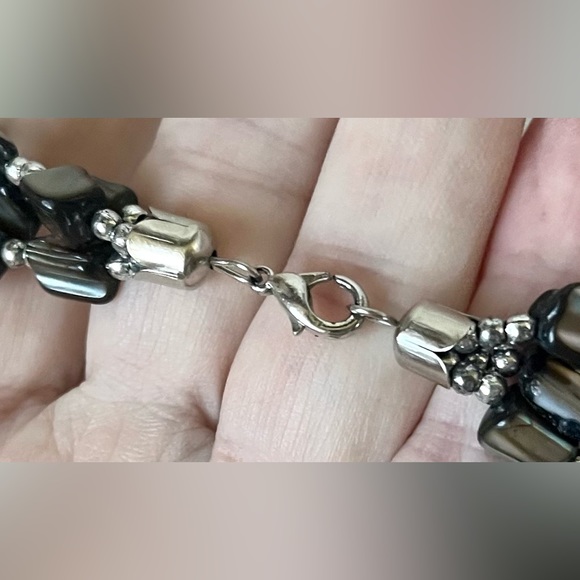 Abalone shell necklace, 3 strand alone or with tassel pendant- jewelry - Picture 12 of 16